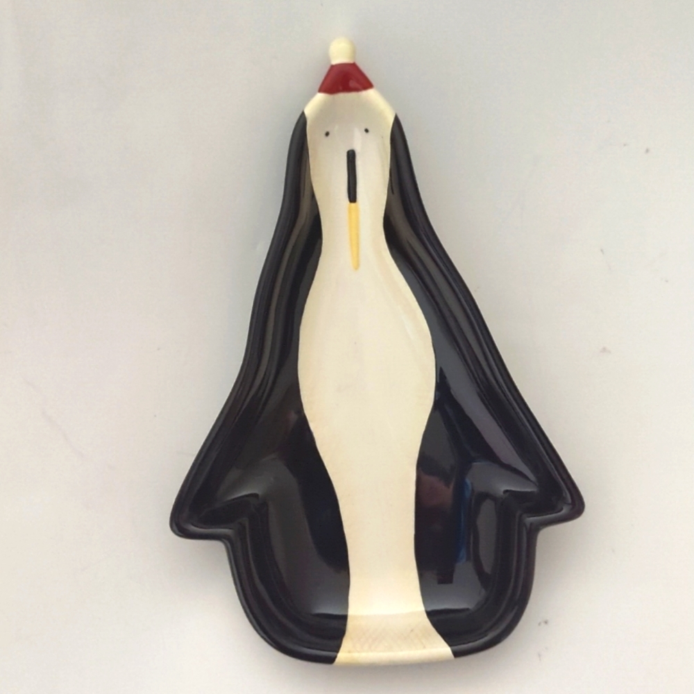 Demdaco The Nature of Christmas Penguin Plate Dish Platter Tim Coffey 2006 Mint